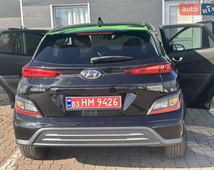 Черный Хендай Kona, объемом двигателя 0 л и пробегом 42 тыс. км за 18500 $, фото 10 на Automoto.ua