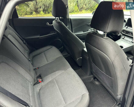 Чорний Хендай Kona, об'ємом двигуна 0 л та пробігом 54 тис. км за 16800 $, фото 25 на Automoto.ua