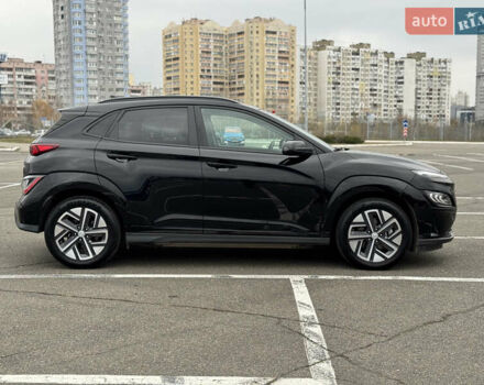 Чорний Хендай Kona, об'ємом двигуна 0 л та пробігом 36 тис. км за 18700 $, фото 17 на Automoto.ua