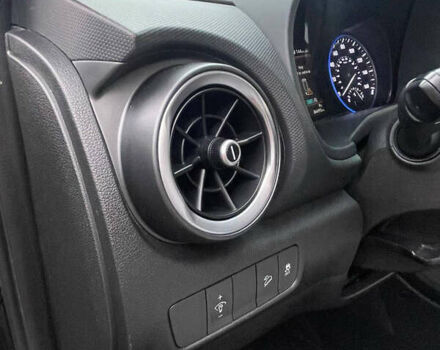 Черный Хендай Kona, объемом двигателя 2 л и пробегом 85 тыс. км за 19000 $, фото 23 на Automoto.ua