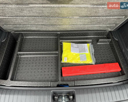 Чорний Хендай Kona, об'ємом двигуна 0 л та пробігом 36 тис. км за 18700 $, фото 54 на Automoto.ua