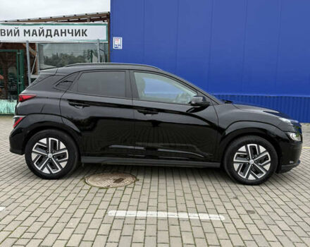 Черный Хендай Kona, объемом двигателя 0 л и пробегом 156 тыс. км за 19800 $, фото 6 на Automoto.ua