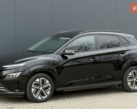 Черный Хендай Kona, объемом двигателя 0 л и пробегом 134 тыс. км за 20999 $, фото 21 на Automoto.ua