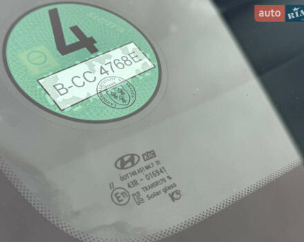 Черный Хендай Kona, объемом двигателя 0 л и пробегом 156 тыс. км за 19800 $, фото 20 на Automoto.ua