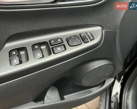 Черный Хендай Kona, объемом двигателя 0 л и пробегом 68 тыс. км за 18500 $, фото 8 на Automoto.ua