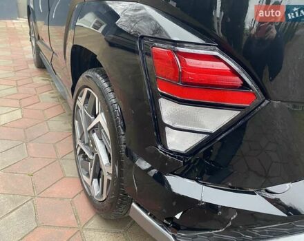 Черный Хендай Kona, объемом двигателя 1.6 л и пробегом 54 тыс. км за 25700 $, фото 29 на Automoto.ua