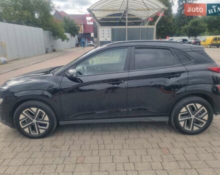Чорний Хендай Kona, об'ємом двигуна 0 л та пробігом 20 тис. км за 17700 $, фото 4 на Automoto.ua