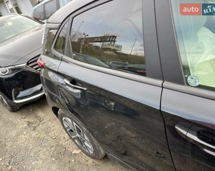 Чорний Хендай Kona, об'ємом двигуна 0 л та пробігом 66 тис. км за 11500 $, фото 5 на Automoto.ua