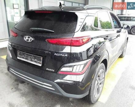 Черный Хендай Kona, объемом двигателя 0 л и пробегом 28 тыс. км за 16500 $, фото 3 на Automoto.ua