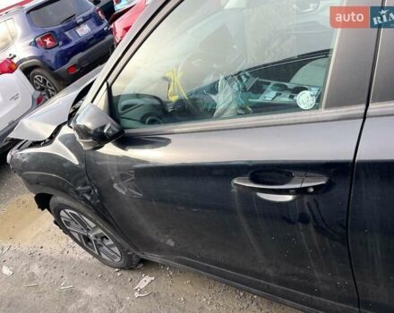 Чорний Хендай Kona, об'ємом двигуна 0 л та пробігом 66 тис. км за 11500 $, фото 2 на Automoto.ua