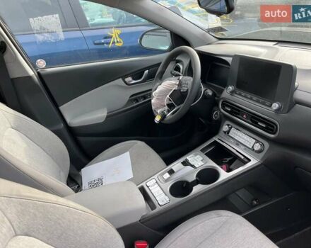 Чорний Хендай Kona, об'ємом двигуна 0 л та пробігом 66 тис. км за 11500 $, фото 10 на Automoto.ua