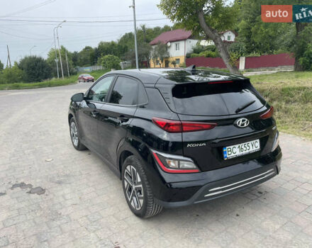 Черный Хендай Kona, объемом двигателя 0 л и пробегом 55 тыс. км за 19500 $, фото 6 на Automoto.ua