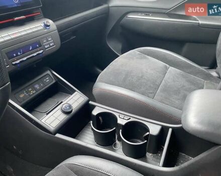 Черный Хендай Kona, объемом двигателя 1.6 л и пробегом 54 тыс. км за 25700 $, фото 16 на Automoto.ua