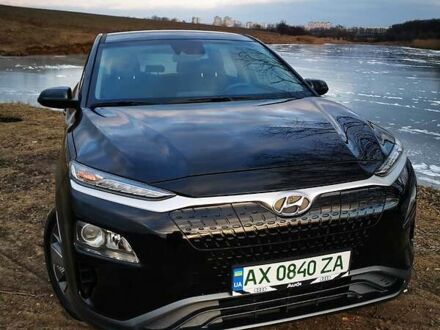 Хендай Kona 2018 у Харкові на Automoto.ua Чорний Хендай Kona, об'ємом двигуна 0 л та пробігом 34 тис. км за 25898 $, фото 1 на Automoto.ua