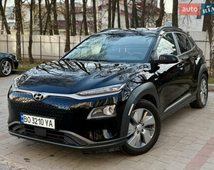 Чорний Хендай Kona, об'ємом двигуна 0 л та пробігом 111 тис. км за 16000 $, фото 1 на Automoto.ua