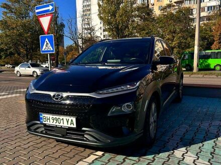 Хендай Kona 2020 в Одессе на Automoto.ua Черный Хендай Kona, объемом двигателя 0 л и пробегом 60 тыс. км за 22000 $, фото 1 на Automoto.ua