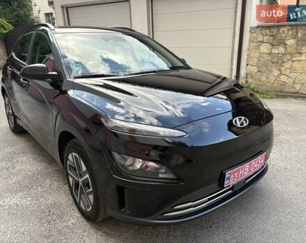 Черный Хендай Kona, объемом двигателя 0 л и пробегом 27 тыс. км за 17350 $, фото 1 на Automoto.ua