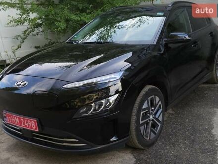 Черный Хендай Kona, объемом двигателя 0 л и пробегом 141 тыс. км за 18350 $, фото 1 на Automoto.ua
