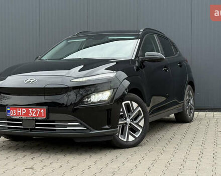 Черный Хендай Kona, объемом двигателя 0 л и пробегом 134 тыс. км за 20999 $, фото 1 на Automoto.ua