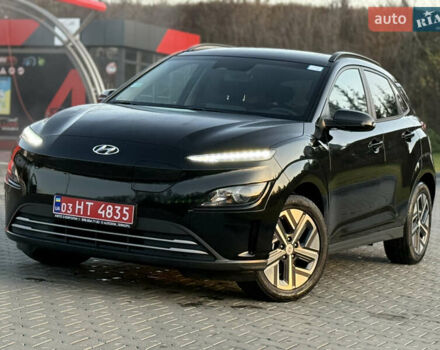 Чорний Хендай Kona, об'ємом двигуна 0 л та пробігом 22 тис. км за 16999 $, фото 1 на Automoto.ua