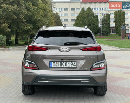 Коричневый Хендай Kona, объемом двигателя 0 л и пробегом 58 тыс. км за 18490 $, фото 9 на Automoto.ua