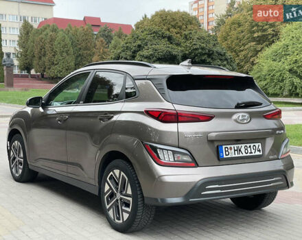 Коричневый Хендай Kona, объемом двигателя 0 л и пробегом 58 тыс. км за 18490 $, фото 8 на Automoto.ua