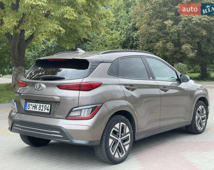 Коричневый Хендай Kona, объемом двигателя 0 л и пробегом 58 тыс. км за 18490 $, фото 7 на Automoto.ua