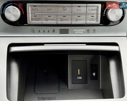 Коричневый Хендай Kona, объемом двигателя 0 л и пробегом 46 тыс. км за 17700 $, фото 35 на Automoto.ua