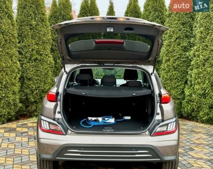 Коричневый Хендай Kona, объемом двигателя 0 л и пробегом 46 тыс. км за 17700 $, фото 13 на Automoto.ua