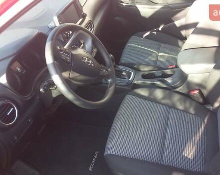 Червоний Хендай Kona, об'ємом двигуна 2 л та пробігом 42 тис. км за 17300 $, фото 5 на Automoto.ua