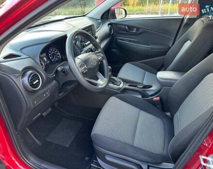 Красный Хендай Kona, объемом двигателя 2 л и пробегом 179 тыс. км за 13500 $, фото 21 на Automoto.ua