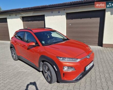 Красный Хендай Kona, объемом двигателя 0 л и пробегом 125 тыс. км за 16399 $, фото 16 на Automoto.ua