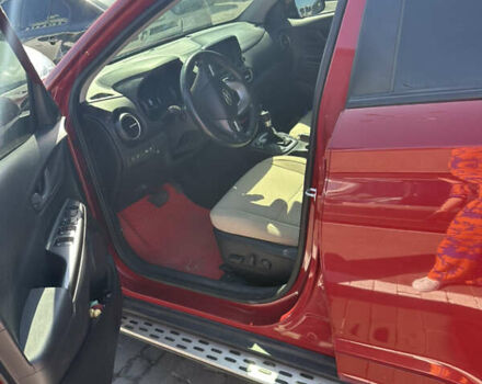 Червоний Хендай Kona, об'ємом двигуна 2 л та пробігом 55 тис. км за 18000 $, фото 9 на Automoto.ua