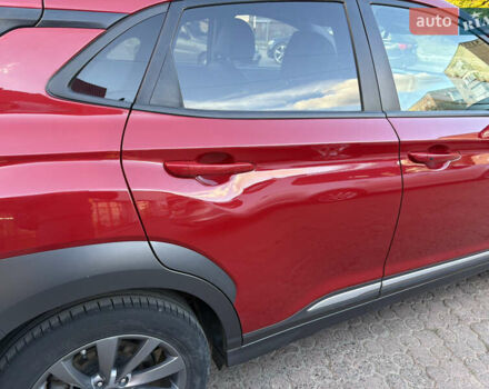 Хендай Kona 2018 в Ковель на Automoto.ua Красный Хендай Kona, объемом двигателя 0 л и пробегом 118 тыс. км за 18200 $, фото 8 на Automoto.ua