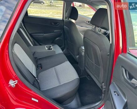 Красный Хендай Kona, объемом двигателя 2 л и пробегом 179 тыс. км за 13500 $, фото 27 на Automoto.ua