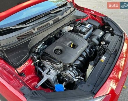 Красный Хендай Kona, объемом двигателя 2 л и пробегом 179 тыс. км за 13500 $, фото 31 на Automoto.ua