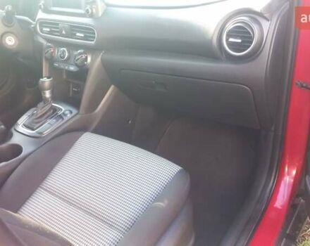 Червоний Хендай Kona, об'ємом двигуна 2 л та пробігом 42 тис. км за 17300 $, фото 8 на Automoto.ua