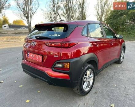 Красный Хендай Kona, объемом двигателя 2 л и пробегом 179 тыс. км за 13500 $, фото 3 на Automoto.ua