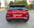 Красный Хендай Kona, объемом двигателя 2 л и пробегом 179 тыс. км за 13500 $, фото 6 на Automoto.ua
