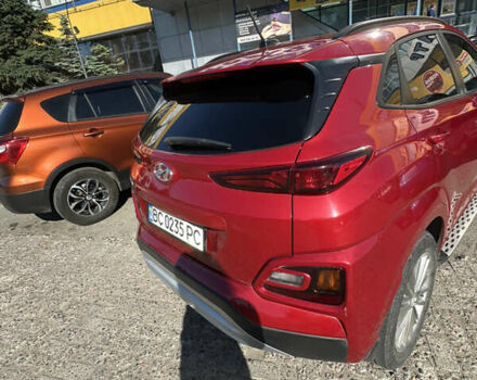 Червоний Хендай Kona, об'ємом двигуна 2 л та пробігом 55 тис. км за 18000 $, фото 4 на Automoto.ua