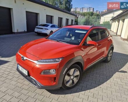 Красный Хендай Kona, объемом двигателя 0 л и пробегом 125 тыс. км за 16399 $, фото 8 на Automoto.ua
