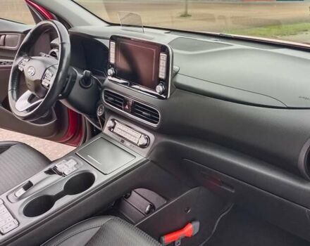 Червоний Хендай Kona, об'ємом двигуна 0 л та пробігом 156 тис. км за 16850 $, фото 23 на Automoto.ua