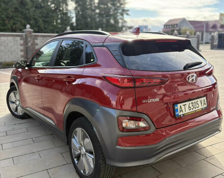 Красный Хендай Kona, объемом двигателя 0 л и пробегом 71 тыс. км за 17899 $, фото 6 на Automoto.ua