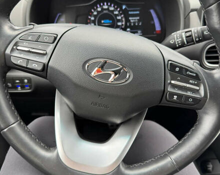 Красный Хендай Kona, объемом двигателя 0 л и пробегом 90 тыс. км за 14000 $, фото 24 на Automoto.ua