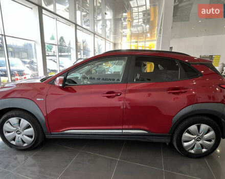 Червоний Хендай Kona, об'ємом двигуна 0 л та пробігом 103 тис. км за 18000 $, фото 3 на Automoto.ua