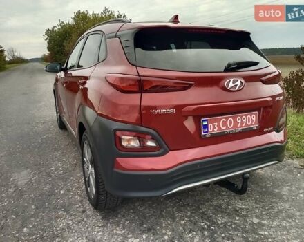 Червоний Хендай Kona, об'ємом двигуна 0 л та пробігом 156 тис. км за 16850 $, фото 3 на Automoto.ua