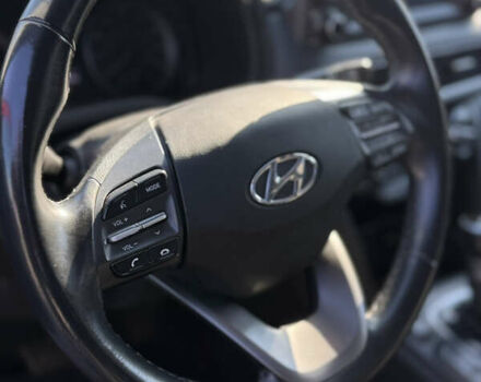 Красный Хендай Kona, объемом двигателя 2 л и пробегом 105 тыс. км за 14900 $, фото 14 на Automoto.ua