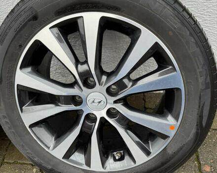 Красный Хендай Kona, объемом двигателя 0 л и пробегом 90 тыс. км за 14000 $, фото 23 на Automoto.ua