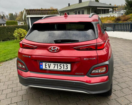 Красный Хендай Kona, объемом двигателя 0 л и пробегом 90 тыс. км за 14000 $, фото 4 на Automoto.ua