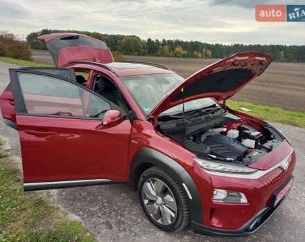 Червоний Хендай Kona, об'ємом двигуна 0 л та пробігом 156 тис. км за 16850 $, фото 36 на Automoto.ua